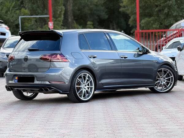 2018 Volkswagen Golf R — Miniatură 2