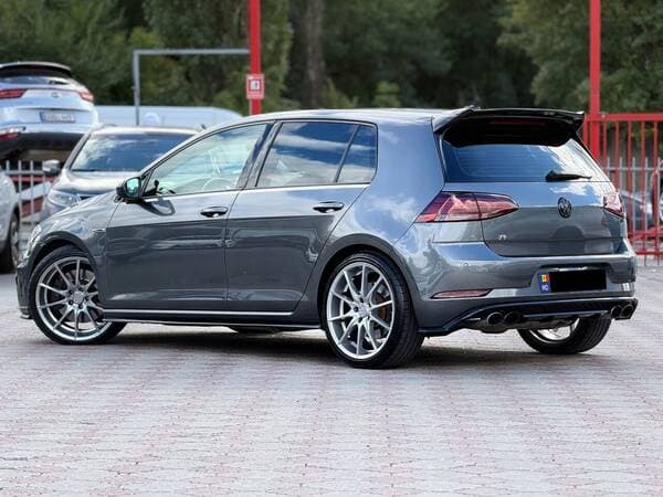 2018 Volkswagen Golf R — Miniatură 3
