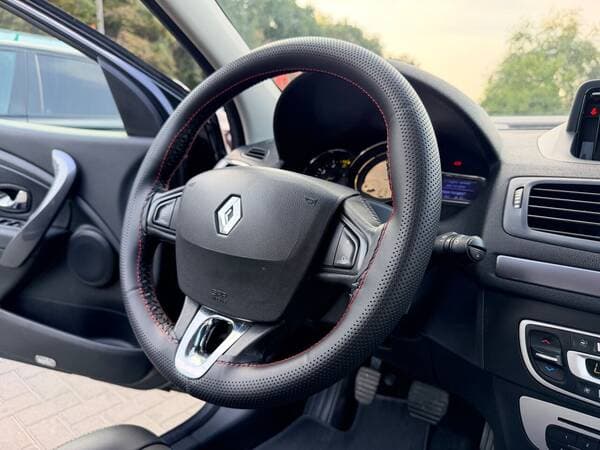 2015 Renault Megane — Miniatură 9