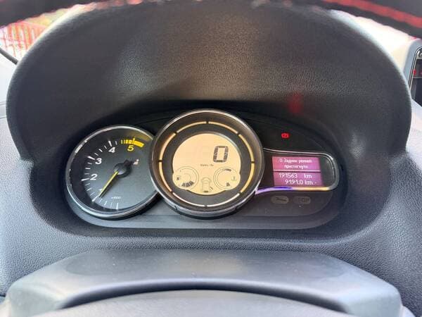 2015 Renault Megane — Miniatură 10