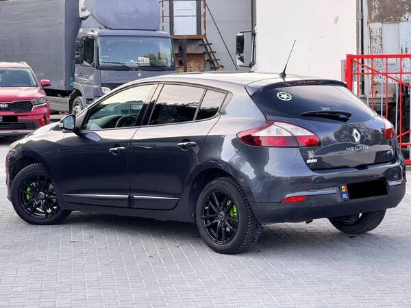 2015 Renault Megane — Miniatură 3