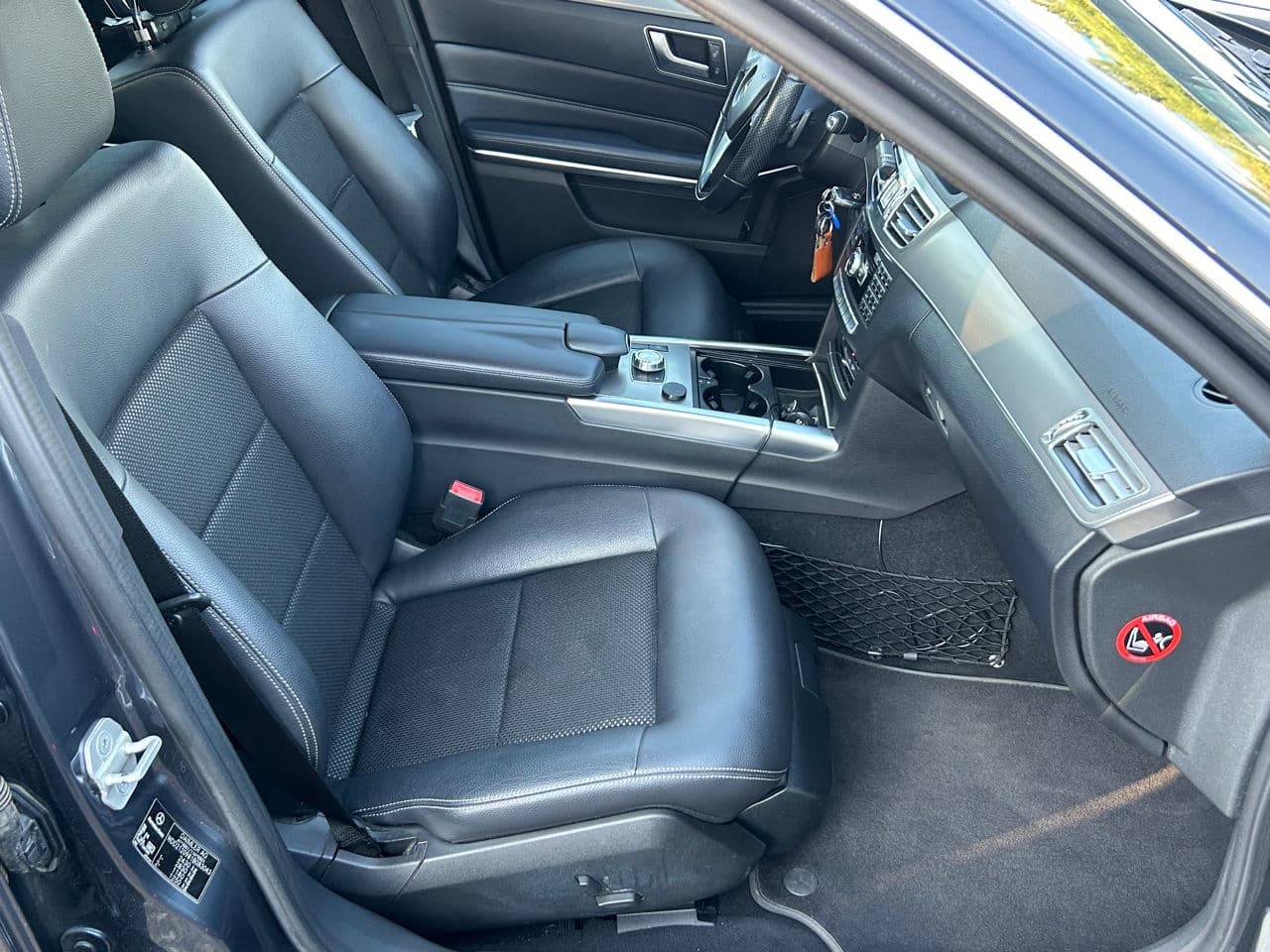 Mercedes E 300h 2014 — Миниатюра 18