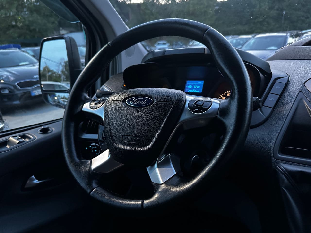 Ford Transit 2015 — Миниатюра 9