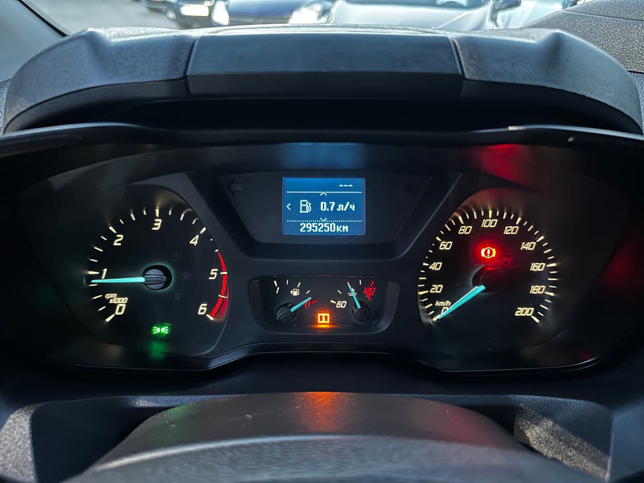 Ford Transit 2015 — Миниатюра 10