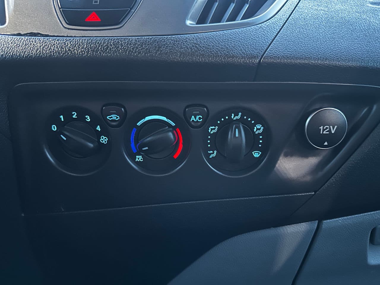 Ford Transit 2015 — Миниатюра 13
