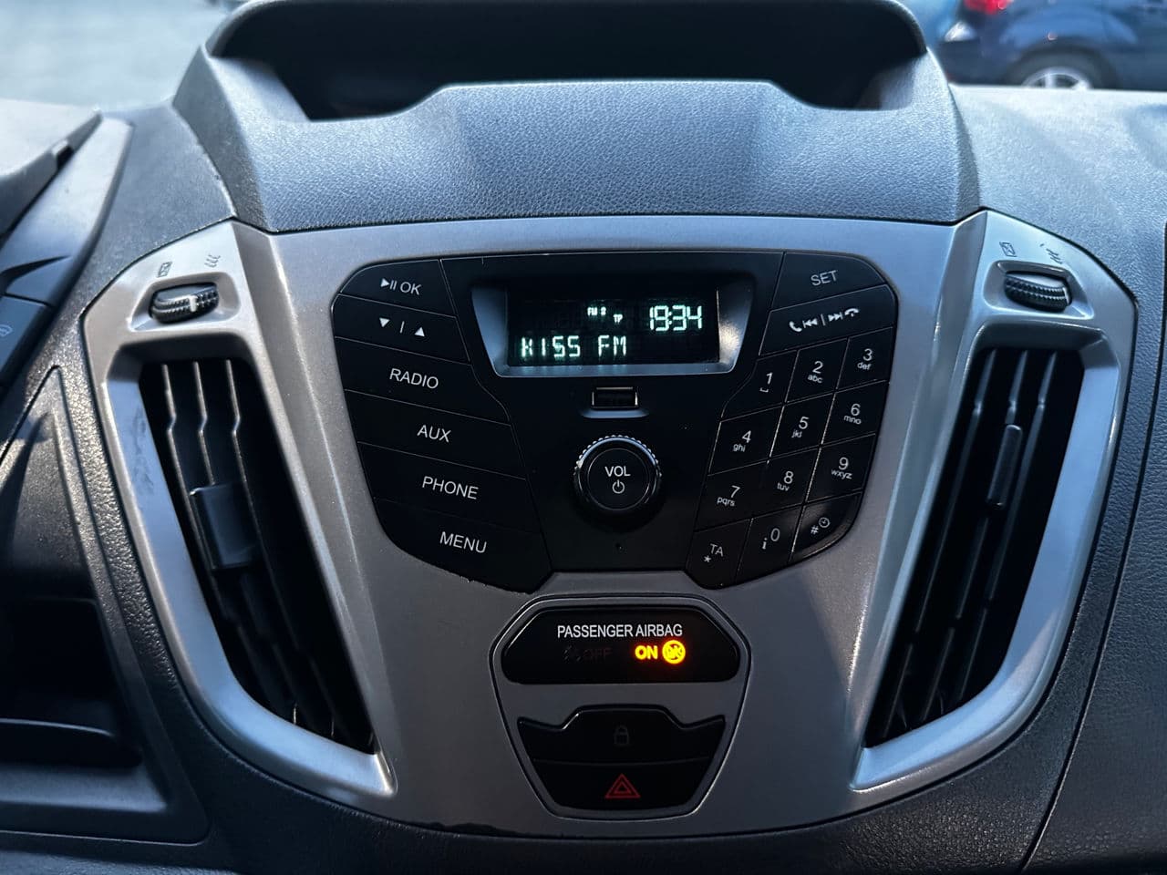 Ford Transit 2015 — Миниатюра 11