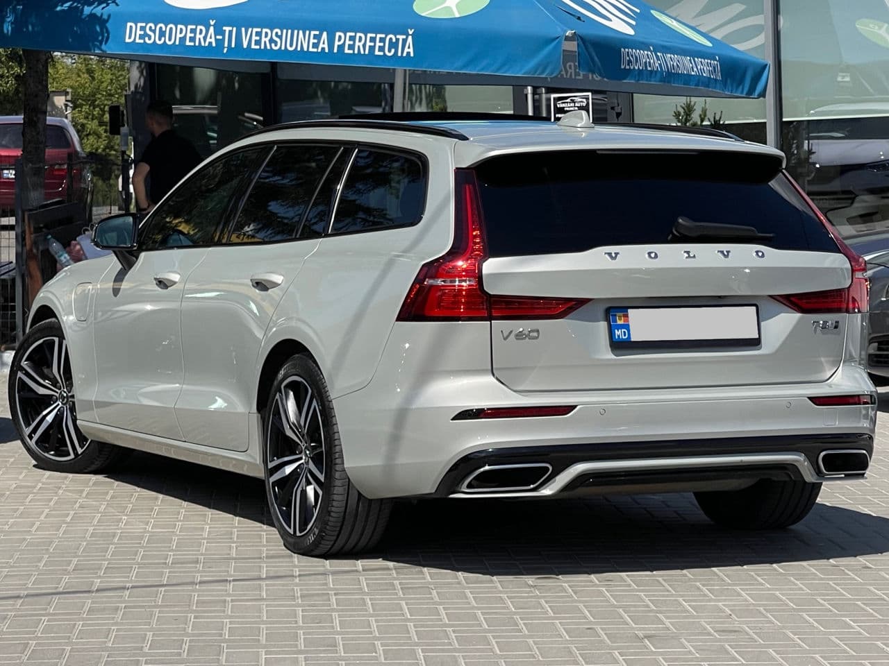 Volvo V 60 2020 — Миниатюра 4