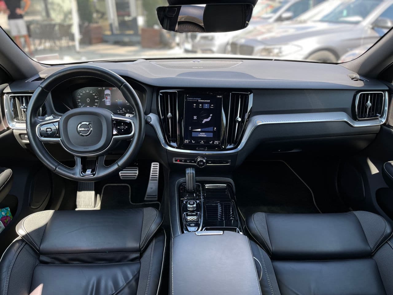 Volvo V 60 2020 — Миниатюра 17