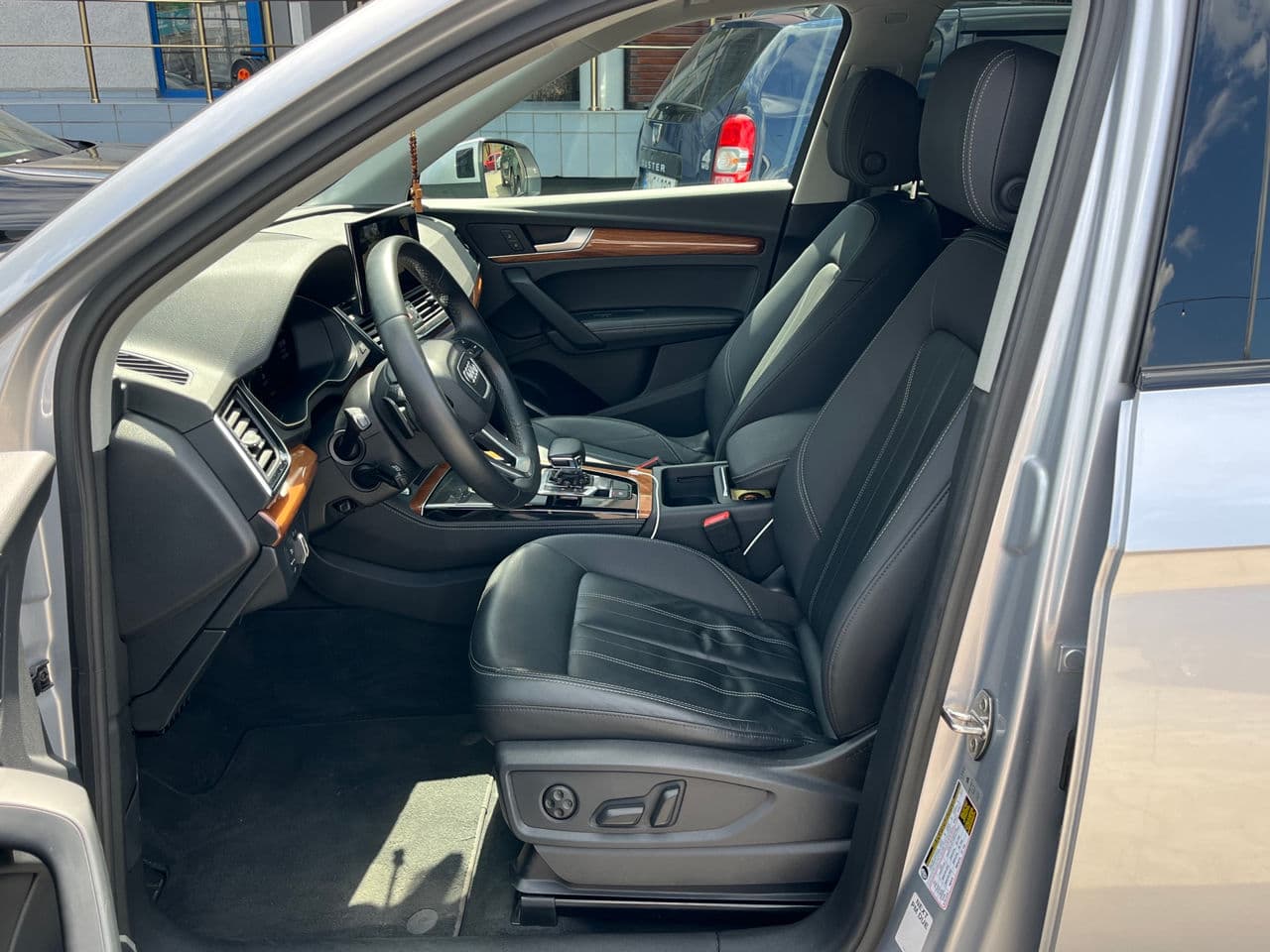 Audi Q5 2022 — Миниатюра 9
