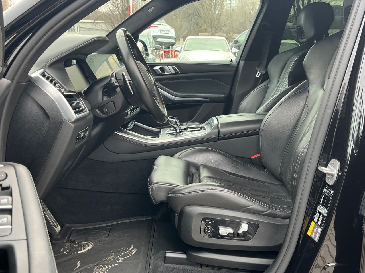 2021 BMW X5 4.5e — Miniatură 8