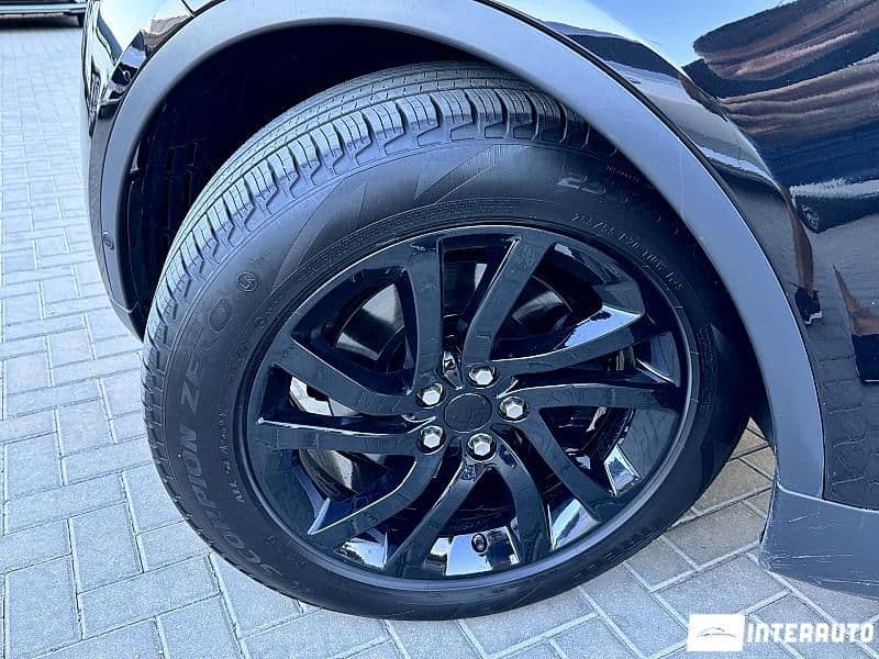 Land Rover Discovery 2017 — Миниатюра 17