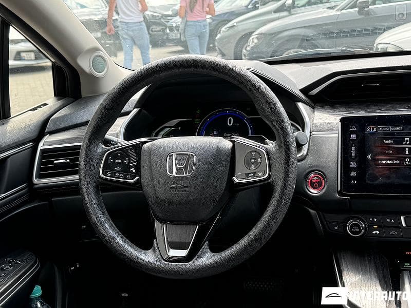 Honda Clarity 2018 — Миниатюра 7