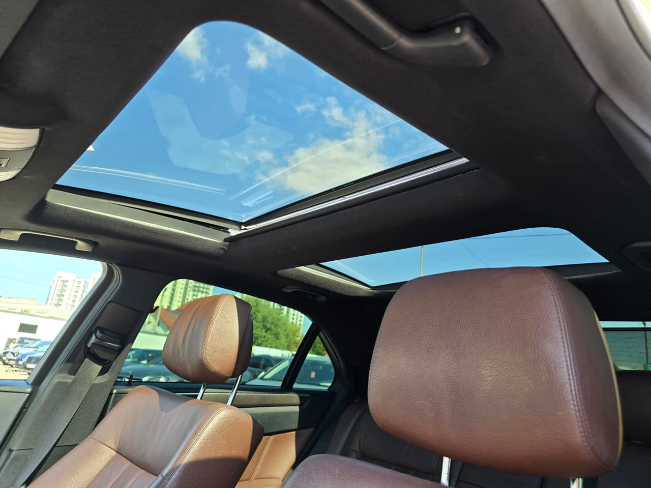 Mercedes E 250 2013 — Миниатюра 19