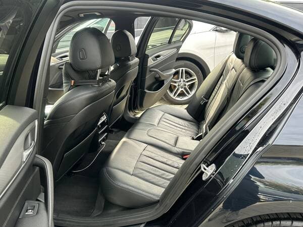 2018 BMW 520 — Miniatură 20