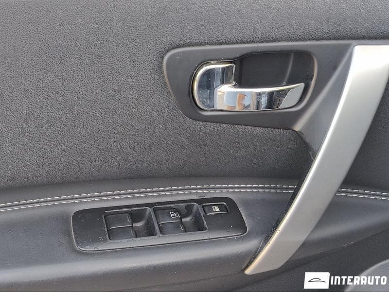 Nissan Qashqai+2 2011 — Миниатюра 16