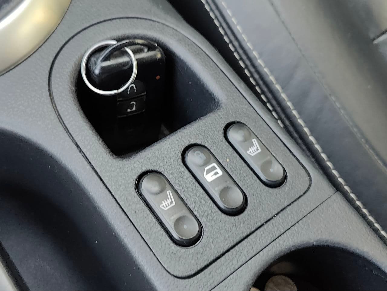 Nissan Qashqai+2 2011 — Миниатюра 14
