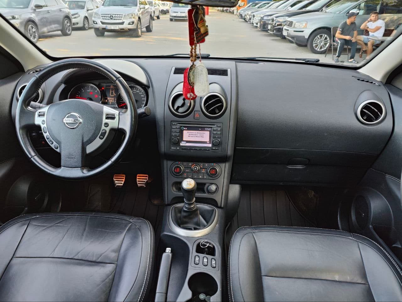 Nissan Qashqai+2 2011 — Миниатюра 7