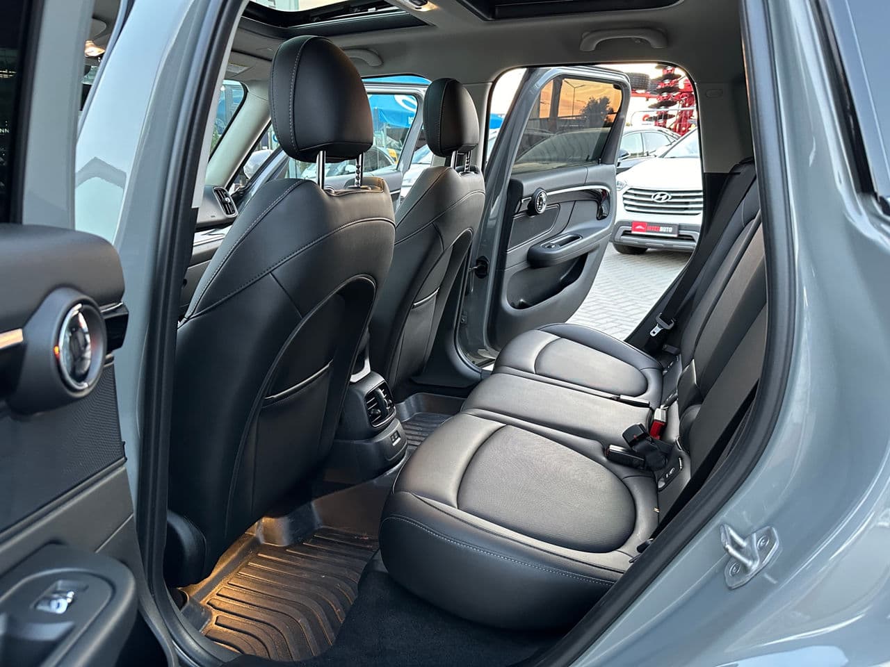 Mini Countryman Cooper S 2022 — Миниатюра 14