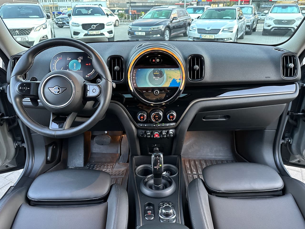 Mini Countryman Cooper S 2022 — Миниатюра 6