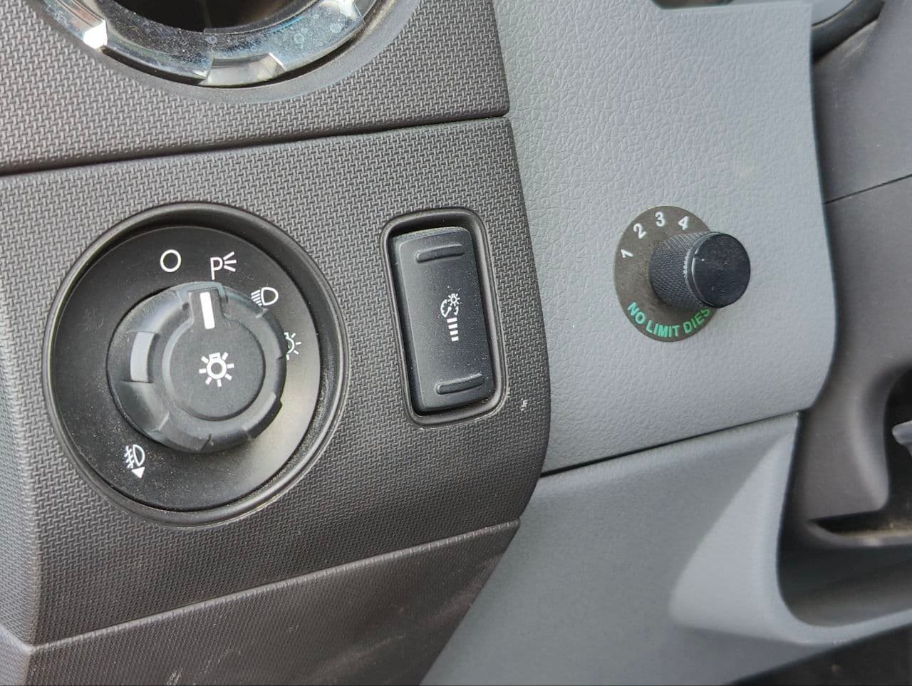 Ford F350 2013 — Миниатюра 15