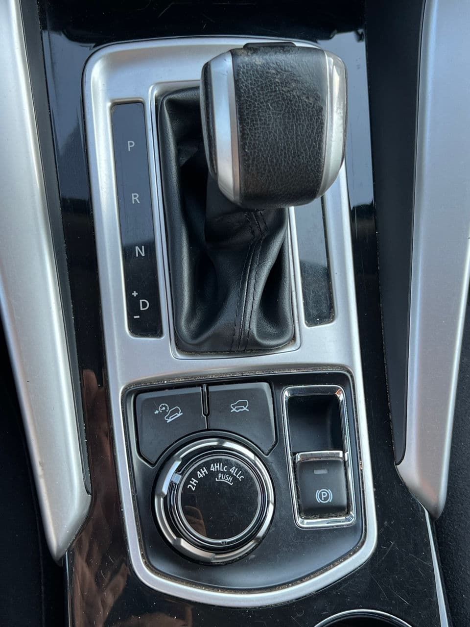 Mitsubishi Pajero Sport 2016 — Миниатюра 16