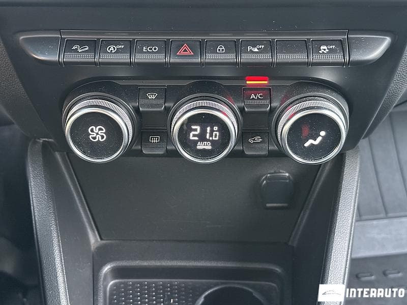 Dacia Duster 2018 — Миниатюра 9