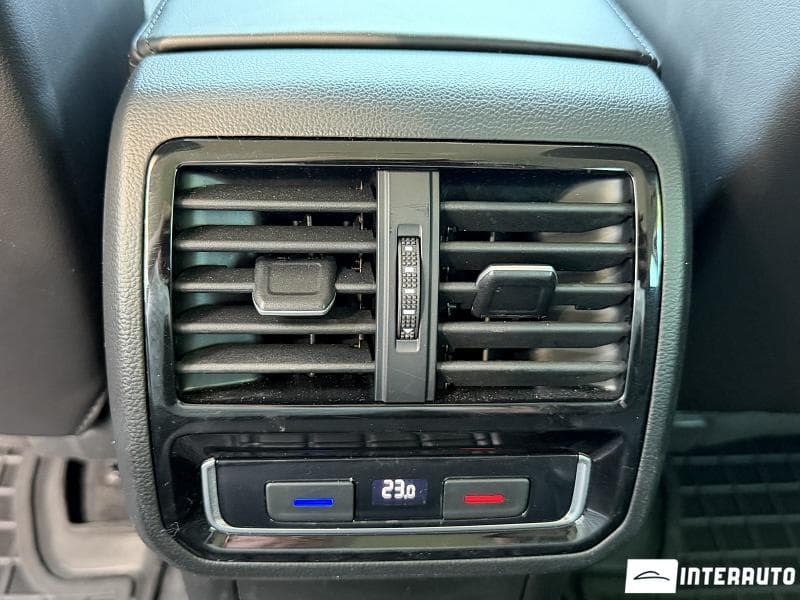 Volkswagen Passat Alltrack 2019 — Миниатюра 19