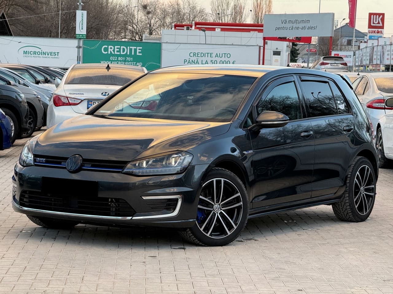 Volkswagen Golf GTE 2015 — Миниатюра 3