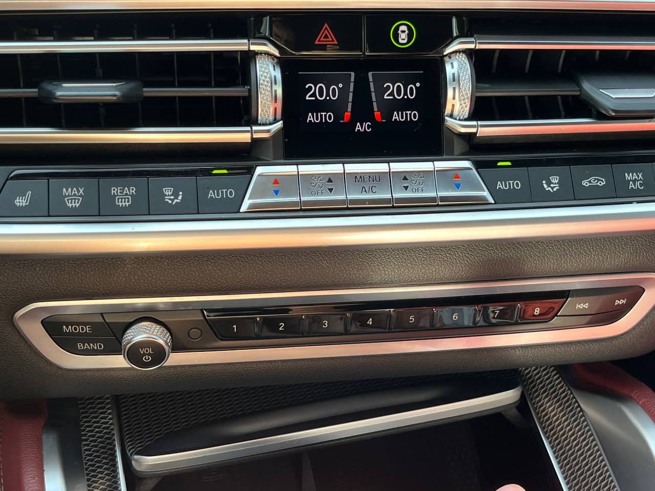 BMW X6 4.0i 2020 — Миниатюра 13