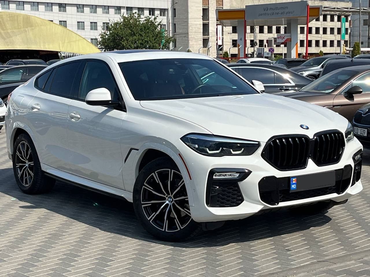 BMW X6 4.0i 2020 — Миниатюра 3