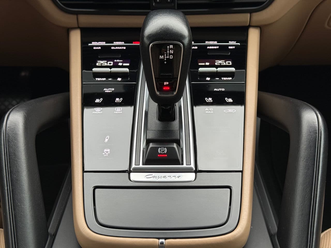 Porsche Cayenne Coupe 2021 — Миниатюра 19