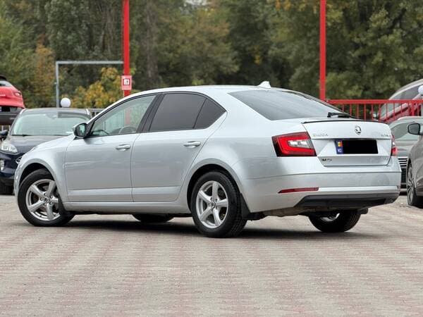 Skoda Octavia 2018 — Миниатюра 4