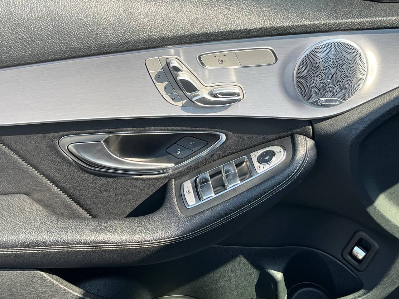 Mercedes C 200 2019 — Миниатюра 6