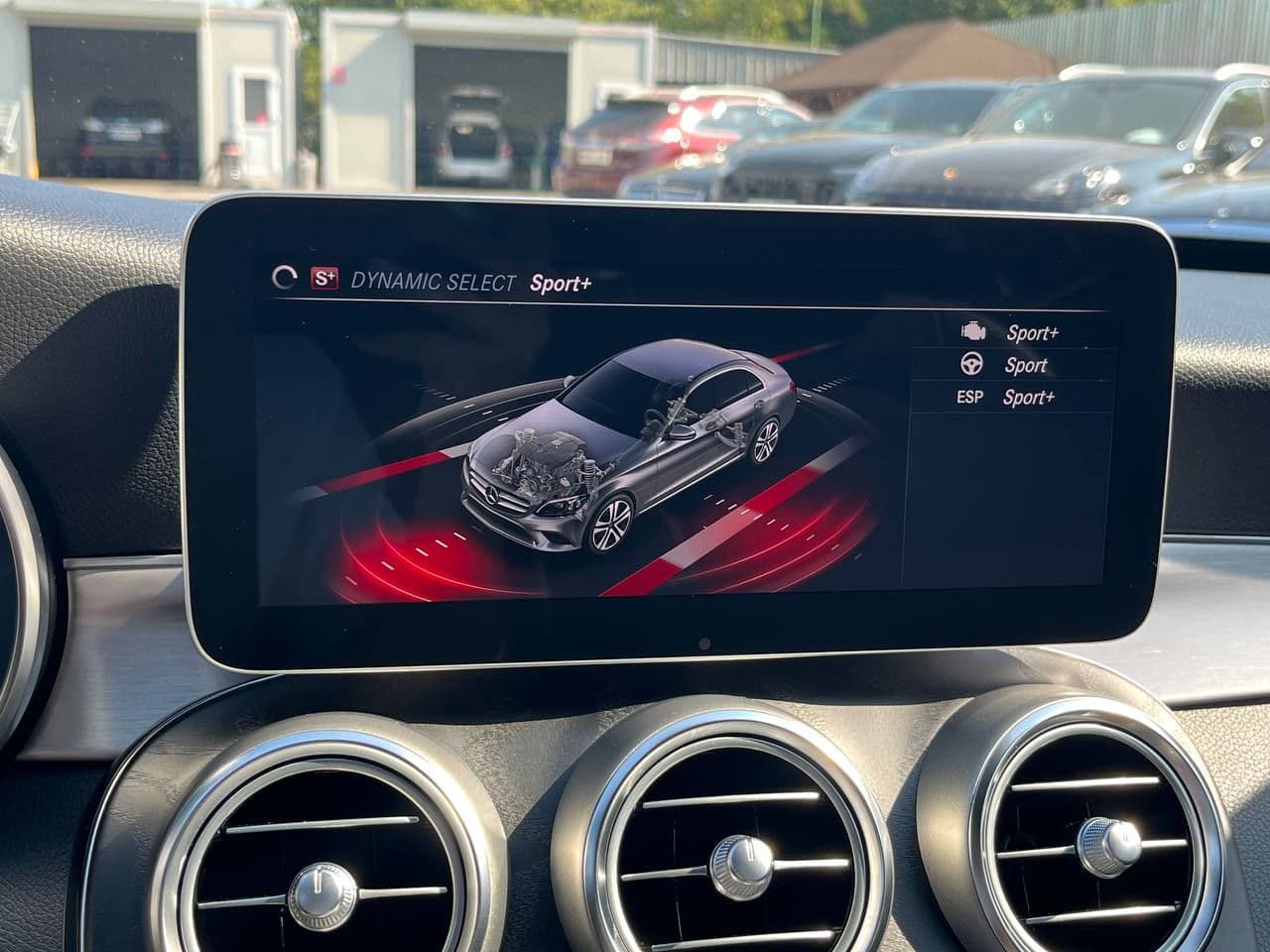 Mercedes C 200 2019 — Миниатюра 10