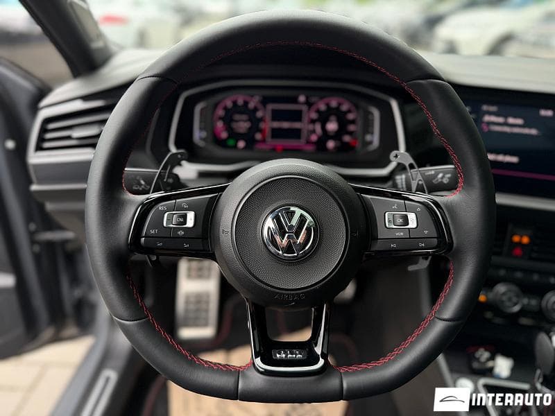 Volkswagen Jetta GLI 2019 — Миниатюра 11