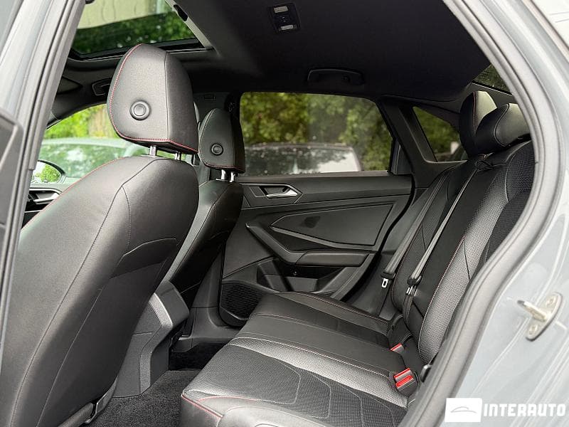 Volkswagen Jetta GLI 2019 — Миниатюра 18