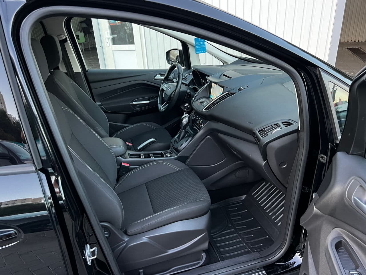 2017 Ford Grand C-MAX — Miniatură 7