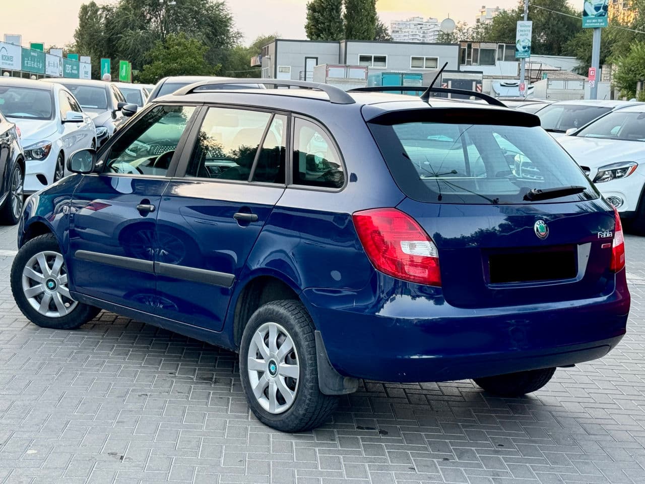 Skoda Fabia 2012 — Миниатюра 3