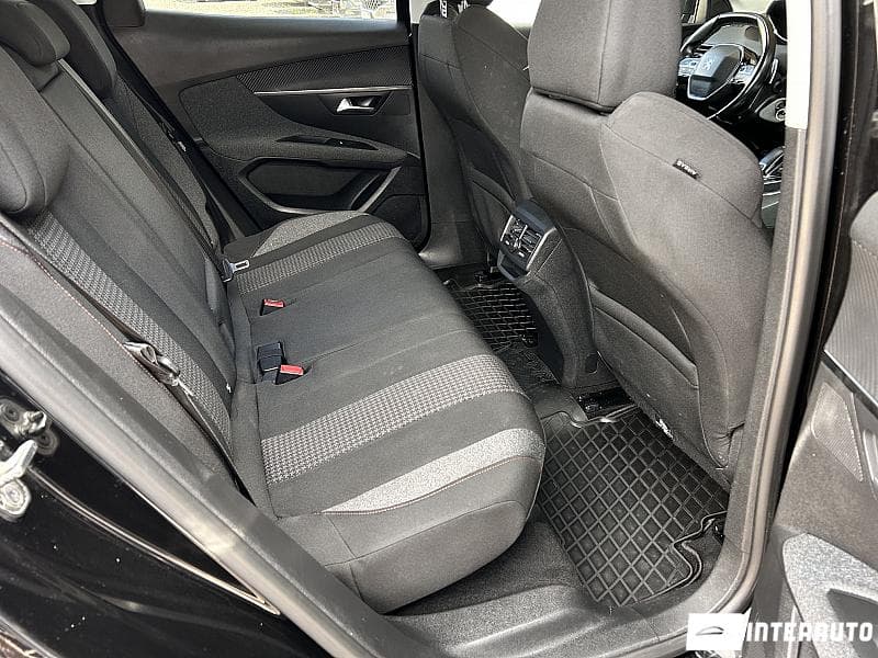 Peugeot 3008 2018 — Миниатюра 14