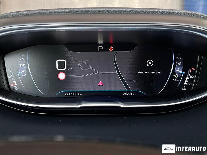 Peugeot 3008 2018 — Миниатюра 9