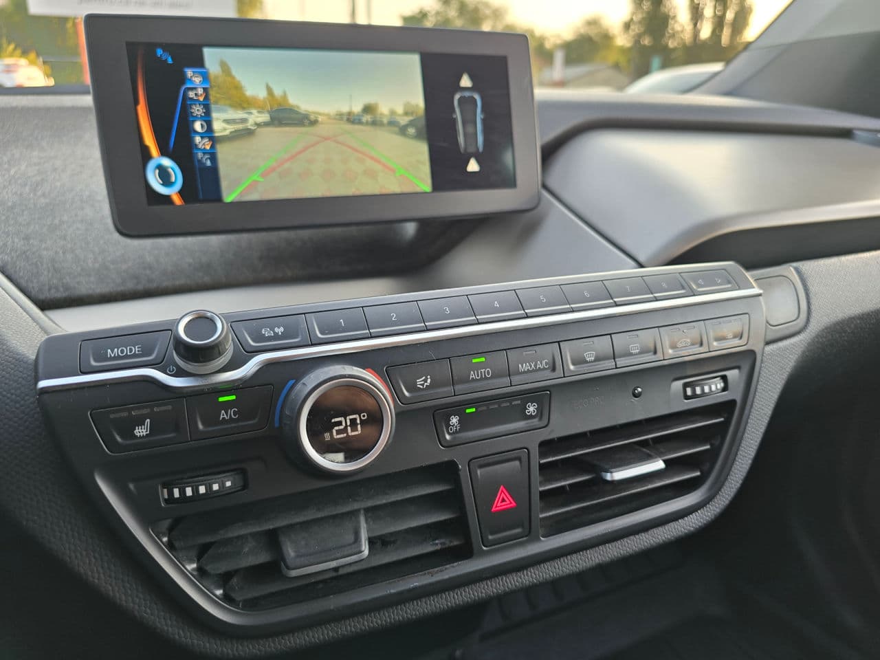 BMW i3 2014 — Миниатюра 10