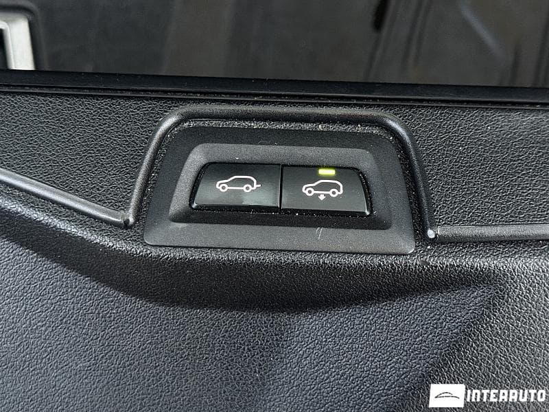 BMW X5 4.0i 2019 — Миниатюра 31