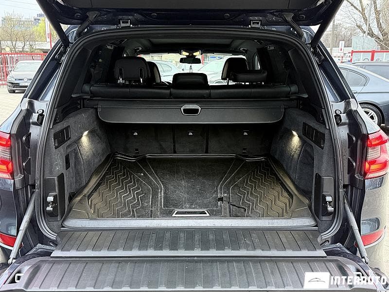 BMW X5 4.0i 2019 — Миниатюра 30