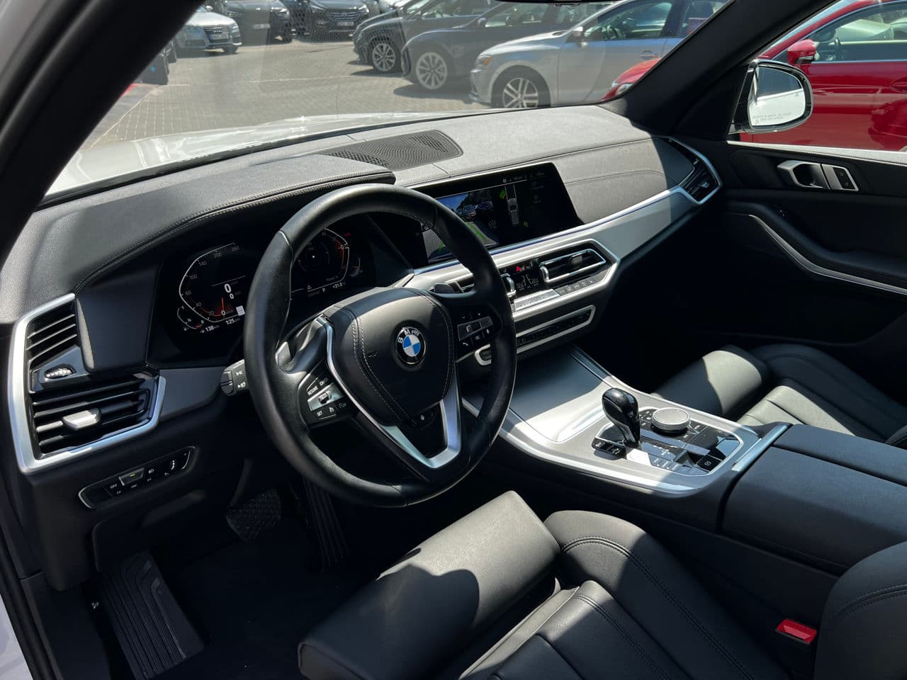 BMW X5 4.0i 2021 — Миниатюра 8