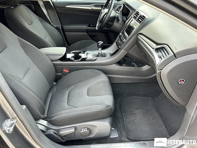 Ford Mondeo 2016 — Миниатюра 16