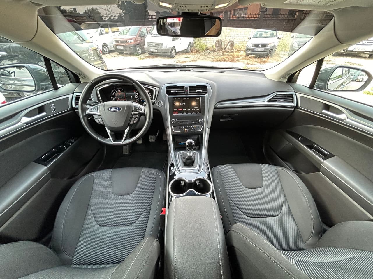 Ford Mondeo 2016 — Миниатюра 9