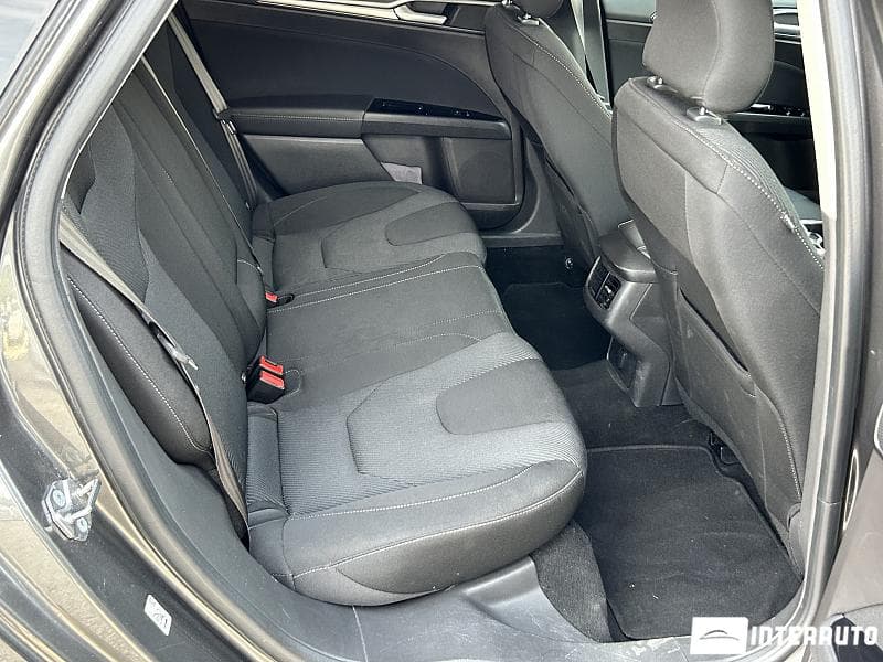 Ford Mondeo 2016 — Миниатюра 18