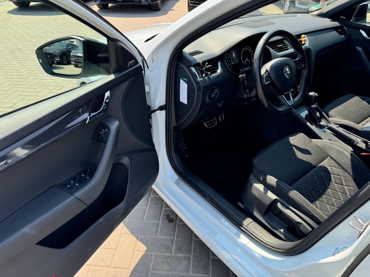 Skoda Octavia RS 2017 — Миниатюра 5