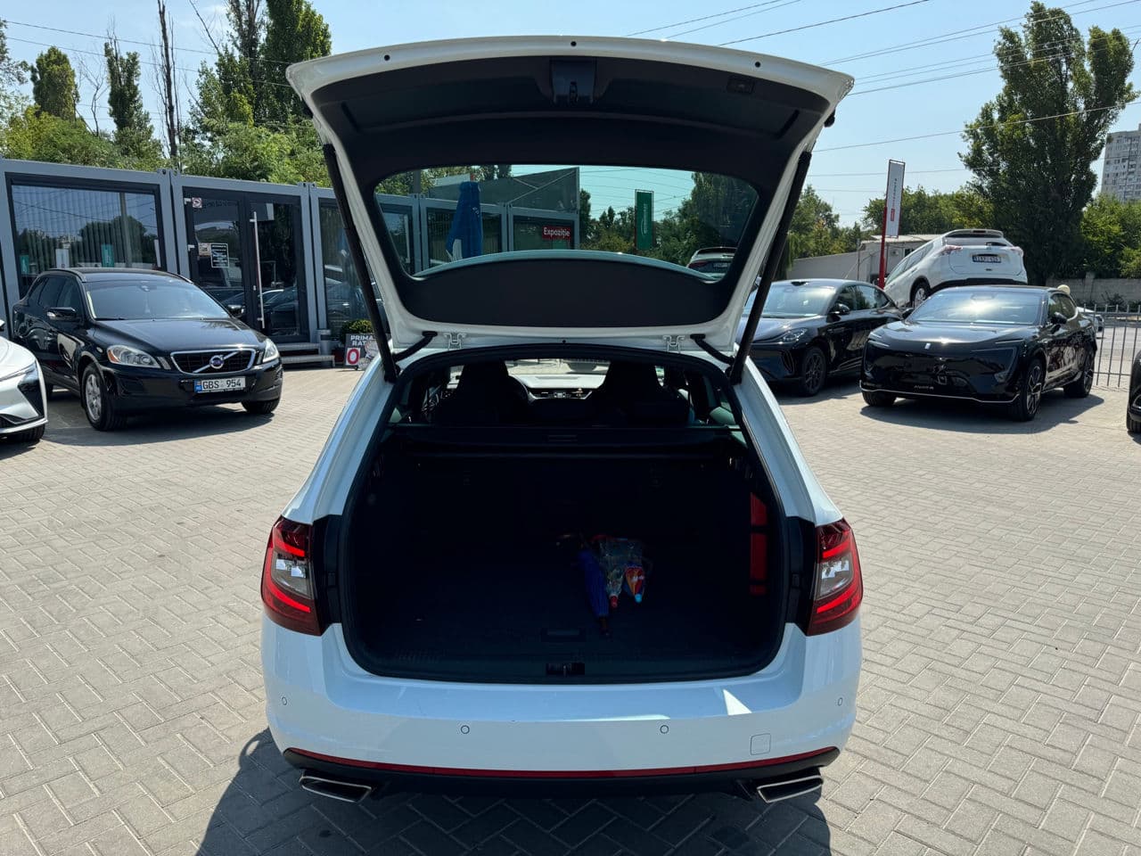 Skoda Octavia RS 2017 — Миниатюра 23