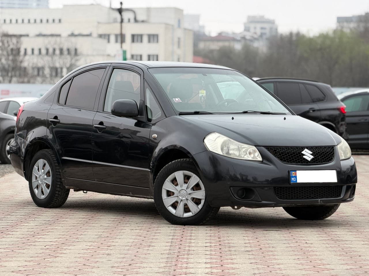 2010 Suzuki SX4 — Miniatură 4
